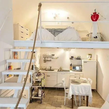 Apartament Casetta Romantica Anna Stella *